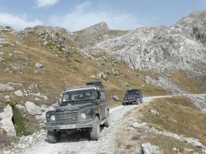 Xtrallusion offers independent self-guided Walking, Adventure, Activity, Skiing and Paragliding Holiday itineraries on the Italian Rivieras, in the Italian Lakes, in the Italian Alps and in some of the most beautiful corners of Italy.